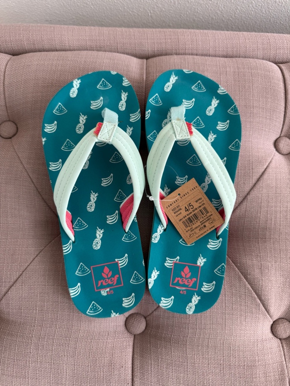 NWT Reef Kids Teal Pineapple Print Flip Flops